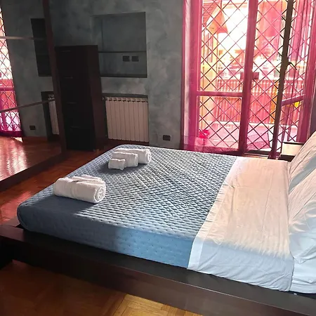 Dilly's Terrace Apartment *