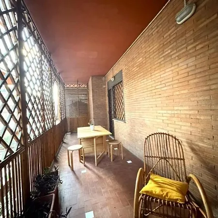 Dilly's Terrace Апартаменты *